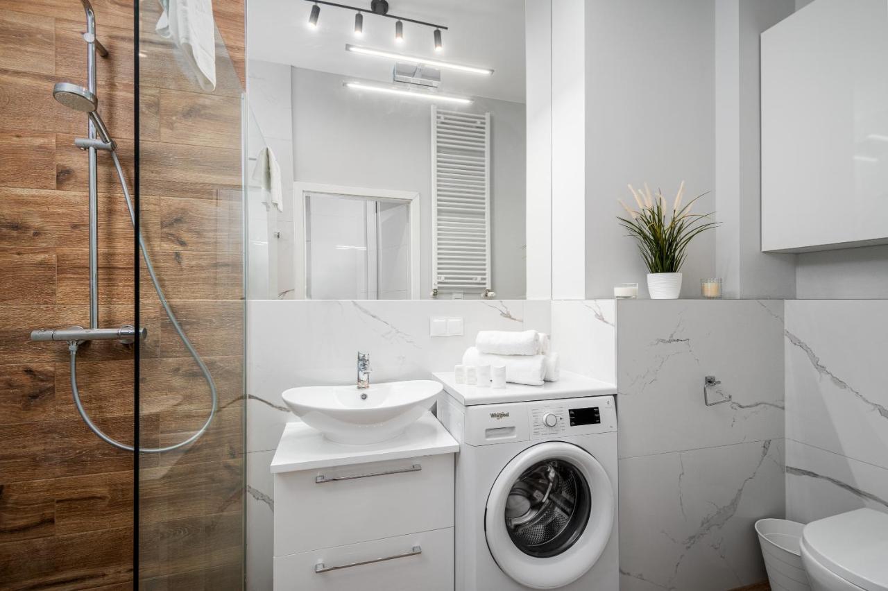 Warsaw Apartments Rydygiera エクステリア 写真